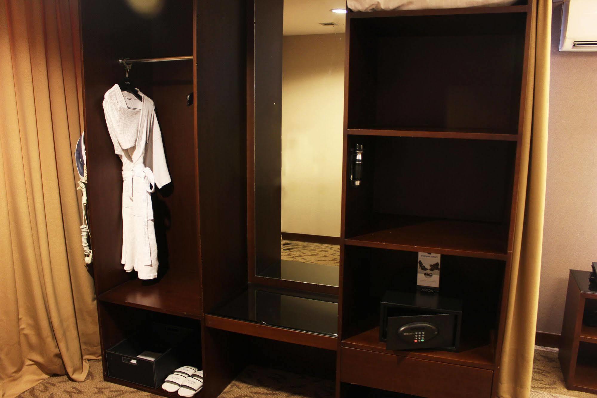 Aston Pluit Hotel & Residence Jakarta Luaran gambar